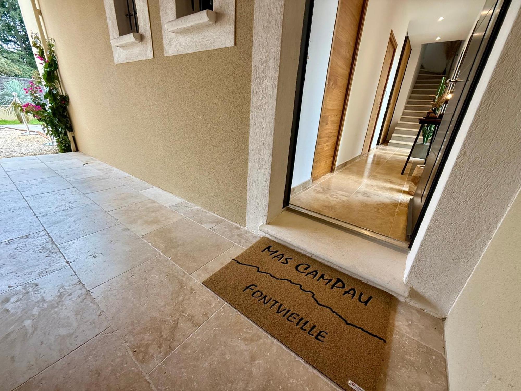 Bed and Breakfast Mas Campau Fontvieille Exterior foto